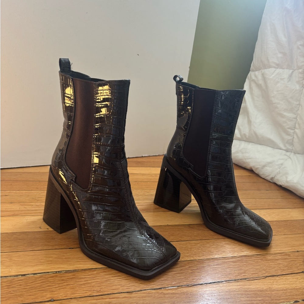 Circus by Sam Edelman Croc Heeled Boots